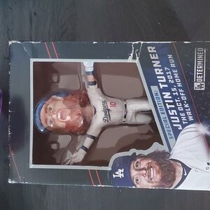 Justin Turner Speical edition